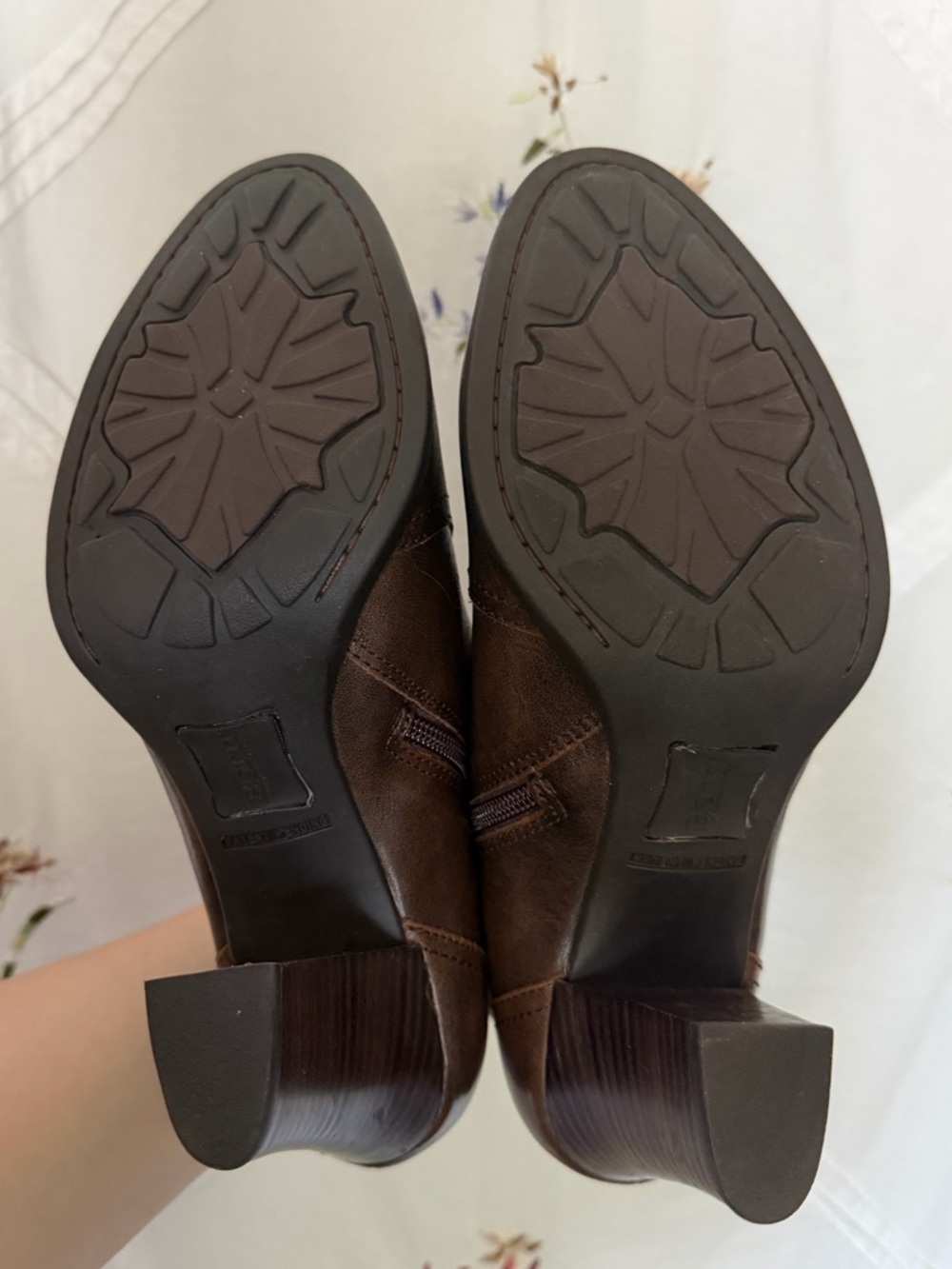 Born Dark Brown Leather Booties - Picture 5 of 5
